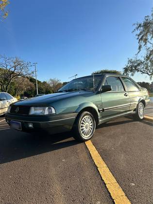 VOLKSWAGEN SANTANA 2.0 GLSI 8V GASOLINA 2P MANUAL VOLKSWAGEN SANTANA 2.0 GLSI 8V GASOLINA 2P MANUAL